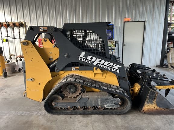 Image of John Deere 317G equipment image 4