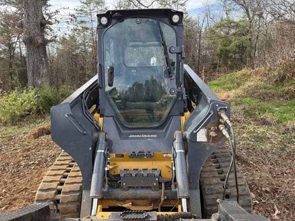 Image of John Deere 317G equipment image 2