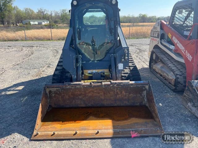 Image of John Deere 317G equipment image 2