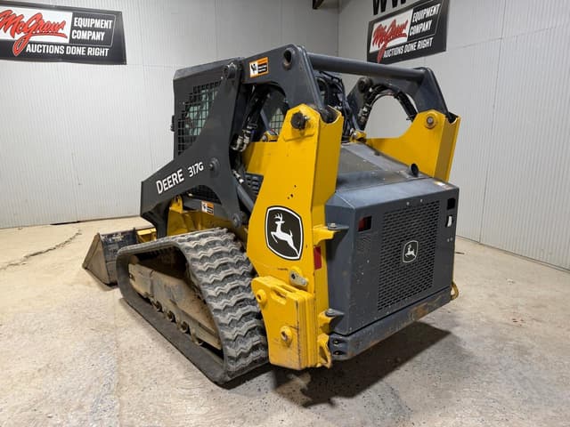 Image of John Deere 317G equipment image 2