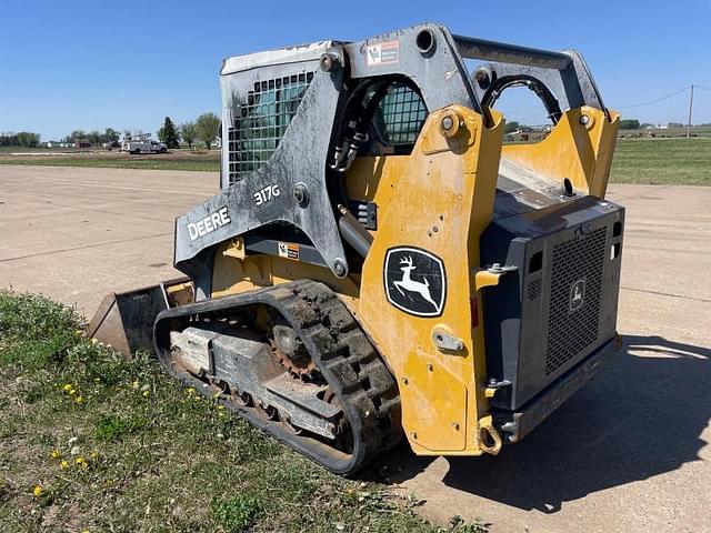 Image of John Deere 317G equipment image 2