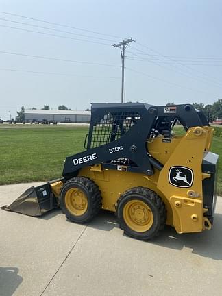 Image of John Deere 318G equipment image 1