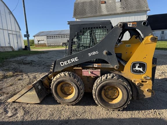 Image of John Deere 318G equipment image 2