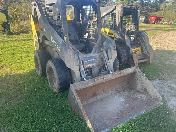 Image of John Deere 318G equipment image 1