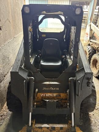 Image of John Deere 318G equipment image 4