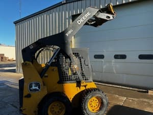 2021 John Deere 318G Image