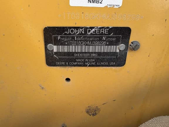 Image of John Deere 318G equipment image 2