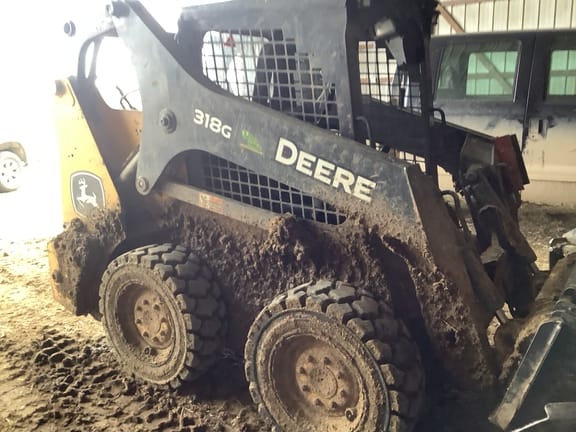 Main image John Deere 318G