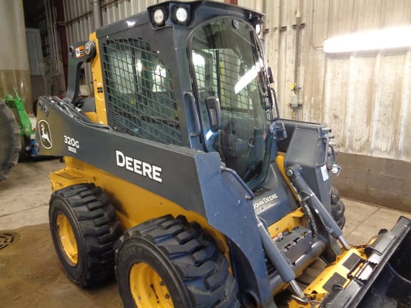 Main image John Deere 320G