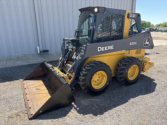 Image of John Deere 320G equipment image 1