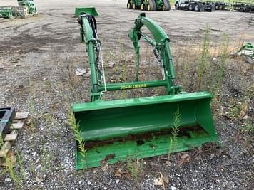 Main image John Deere 320R