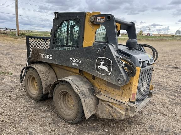 Image of John Deere 324G equipment image 2