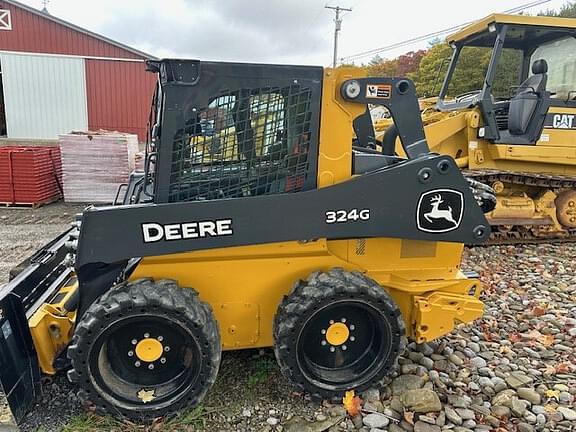 Image of John Deere 324G equipment image 3