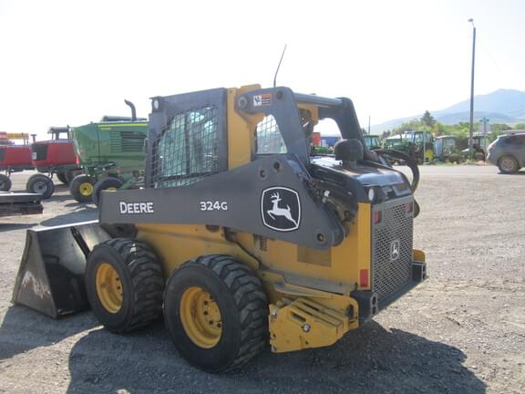 Image of John Deere 324G equipment image 4