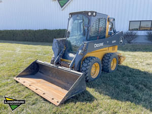 2021 John Deere 324G Image