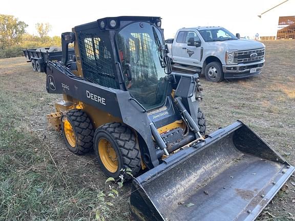 Image of John Deere 324G equipment image 1