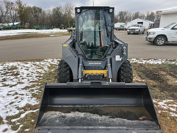 Image of John Deere 324G equipment image 2