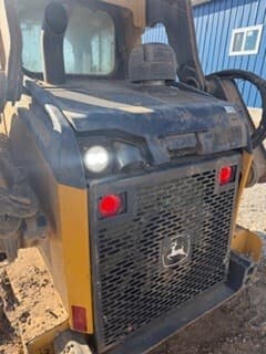 Image of John Deere 324G equipment image 1