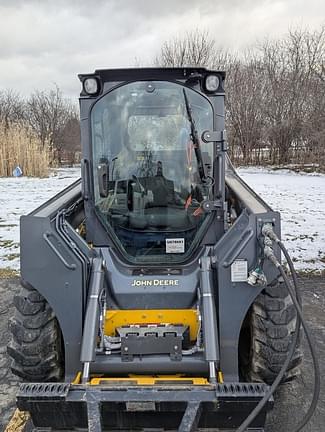 Image of John Deere 324G Image 1