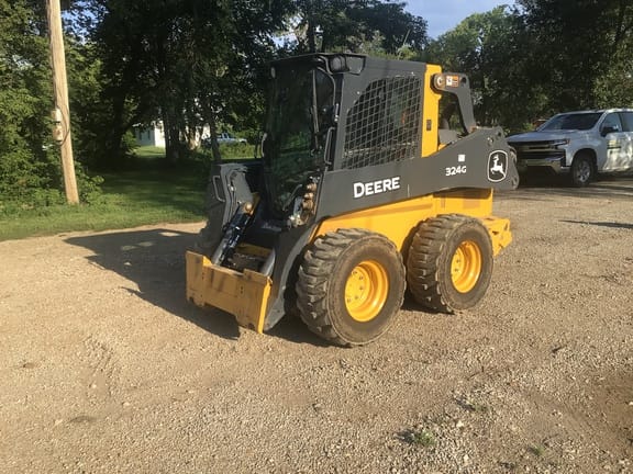 Main image John Deere 324G