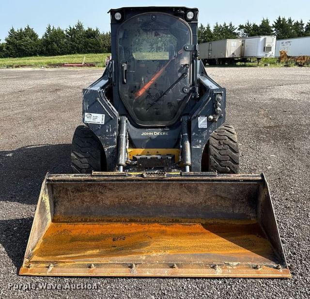Image of John Deere 324G equipment image 1