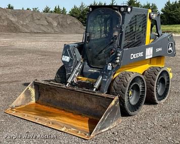 Main image John Deere 324G