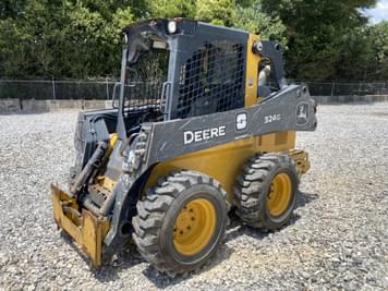 Main image John Deere 324G