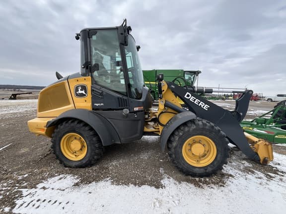 Image of John Deere 324L equipment image 3