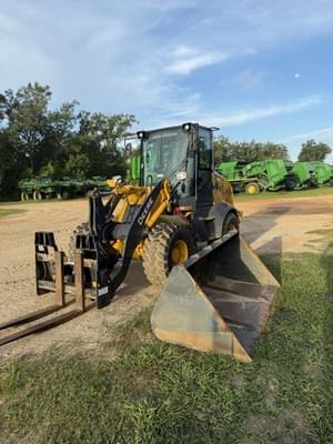 2021 John Deere 324L Image