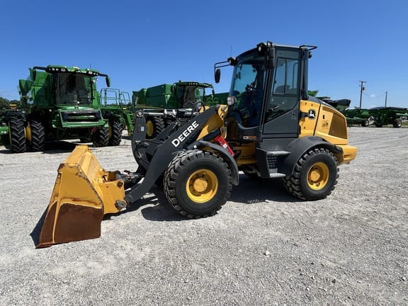 2021 John Deere 324L Equipment Image0