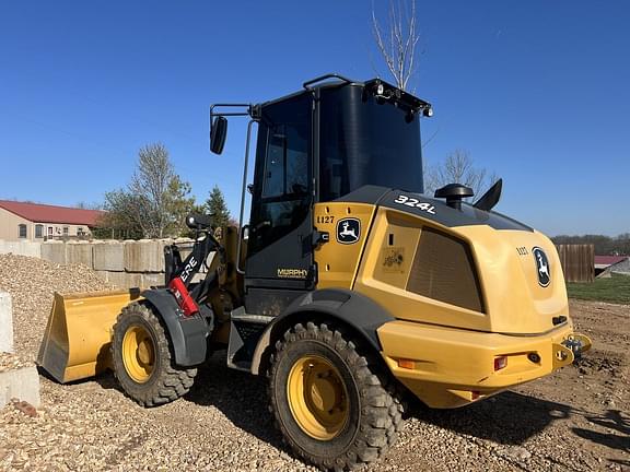 Image of John Deere 324L equipment image 1