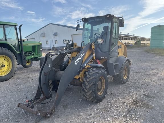 2021 John Deere 324L Equipment Image0