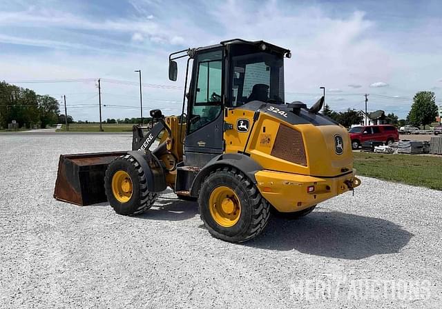Image of John Deere 324L equipment image 2