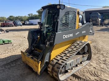 Main image John Deere 325G