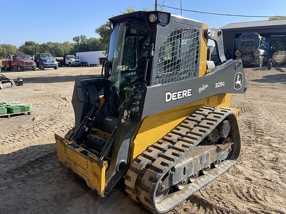 Image of John Deere 325G equipment image 1