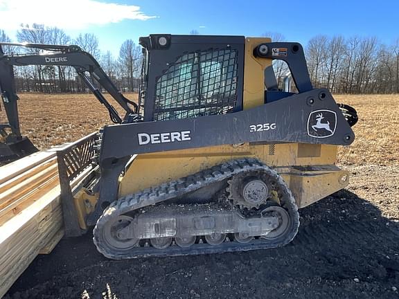 Image of John Deere 325G equipment image 2