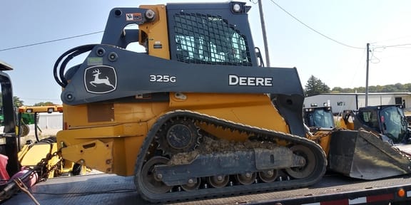 2021 John Deere 325G Equipment Image0