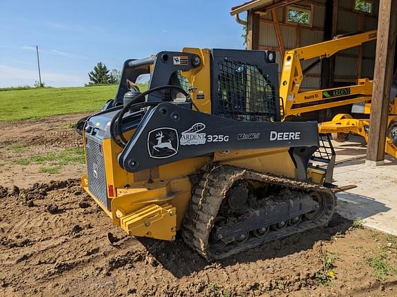 Image of John Deere 325G equipment image 3