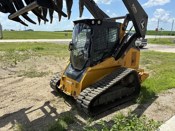 Image of John Deere 325G Primary image