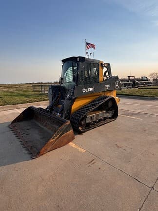 Image of John Deere 325G Primary image