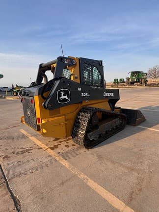 Image of John Deere 325G equipment image 3