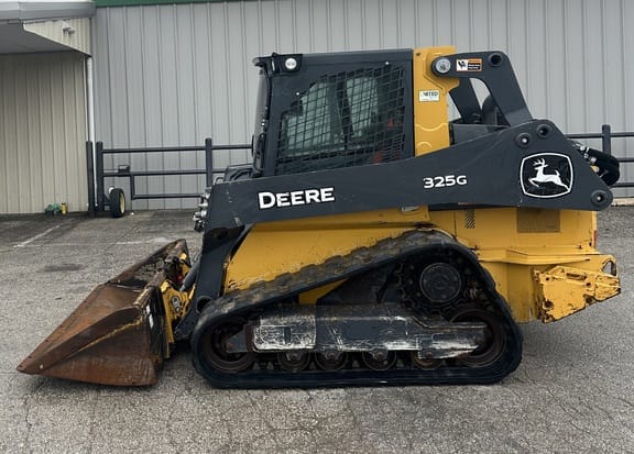 Main image John Deere 325G