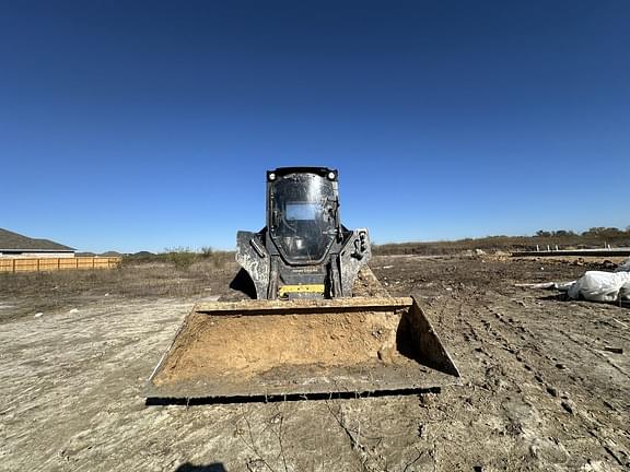 Image of John Deere 325G equipment image 4