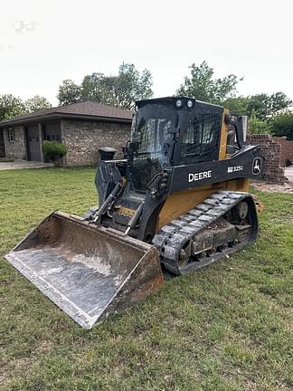 Image of John Deere 325G equipment image 4