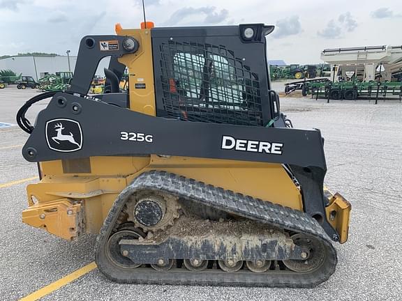 Image of John Deere 325G equipment image 4