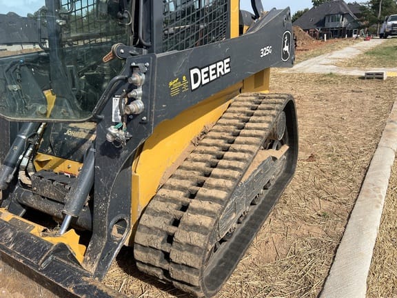 Main image John Deere 325G