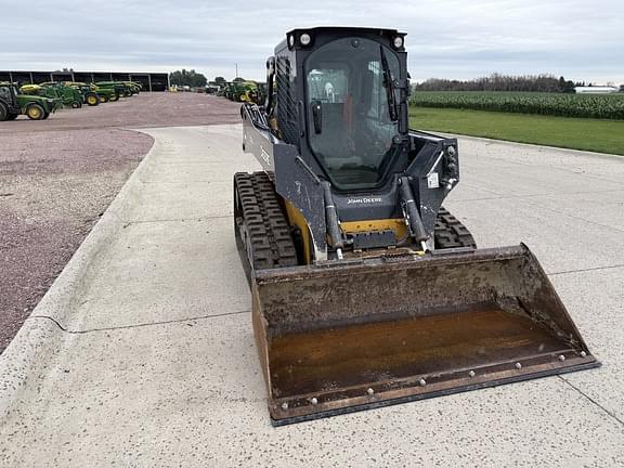 Image of John Deere 325G equipment image 3