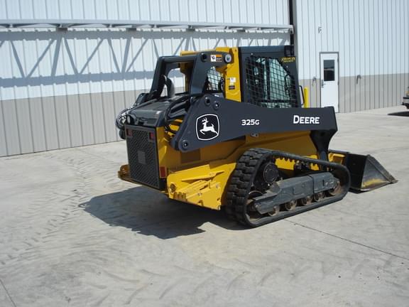 Image of John Deere 325G equipment image 1