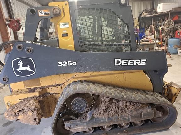 Image of John Deere 325G equipment image 3