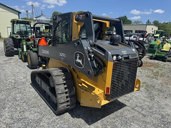 Image of John Deere 325G equipment image 2